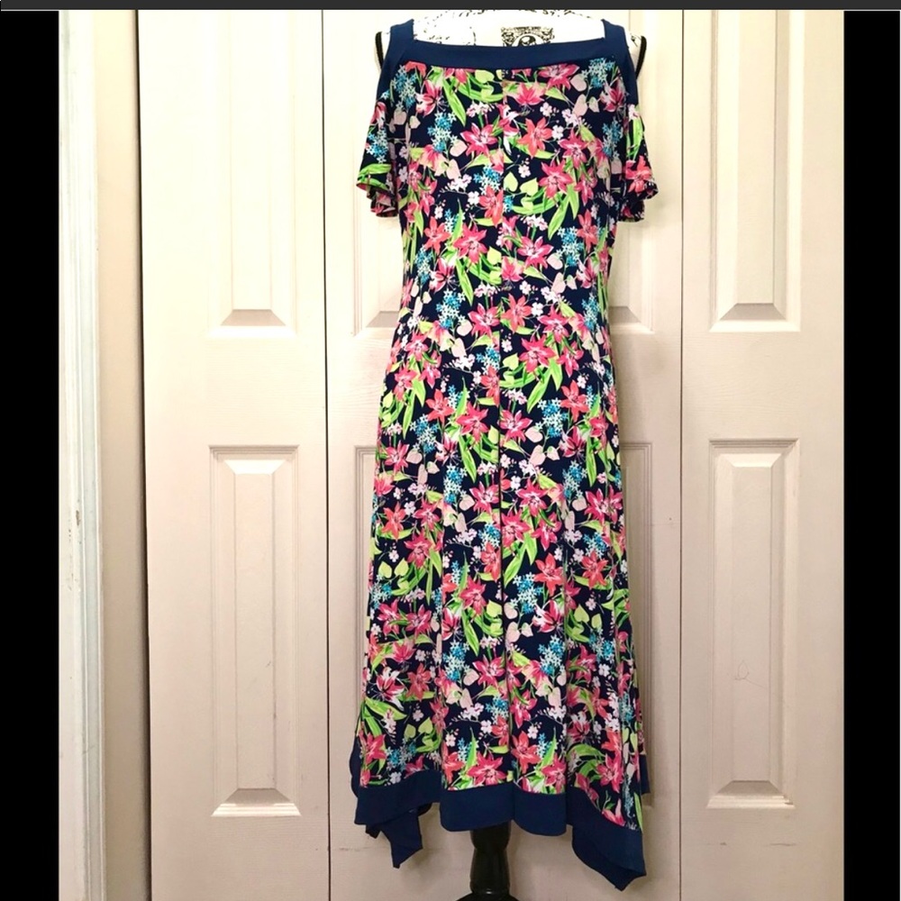 EUC Rafaella Dress - Picture 2 of 2
